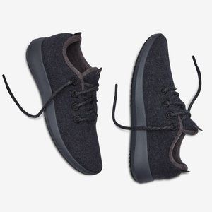 ALL BIRDS 8 wool runner sneakers natural black